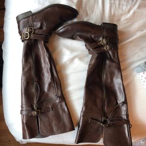 Brown boots